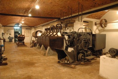 mining museum: tunnel