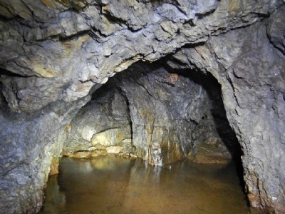 Blind Heading in the Deep Adit