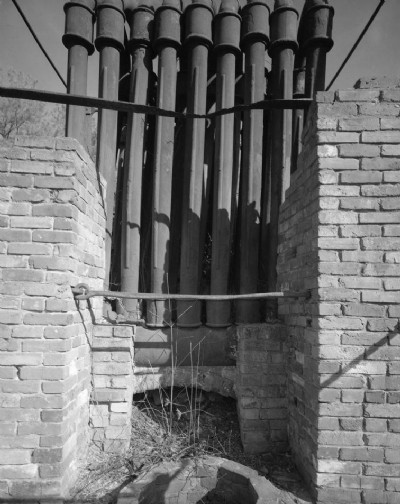 CAST-IRON RETORTS
