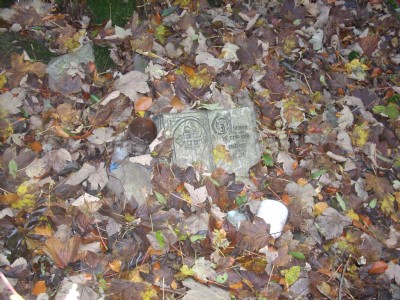 Small memorial
