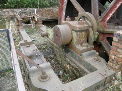Steam winding engine.
