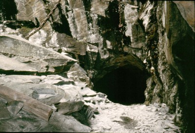 Floor 11 tunnel from "Chains" chamber