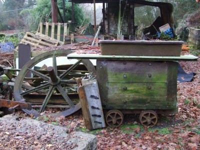 09.01.09 Oldwood (Rangeworthy) Colliery, on site relics