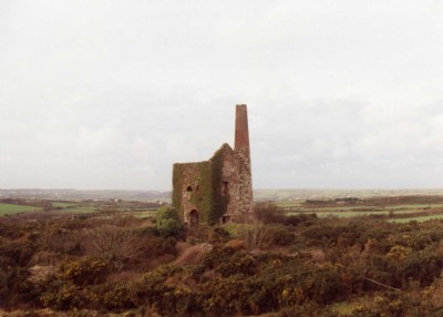 Camborne & Redruth- Wheal Peevor 32 inch StampsEng hse 12.01.98