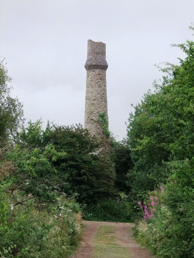 13.07.10 Prince Of Wales Mine, Chimney