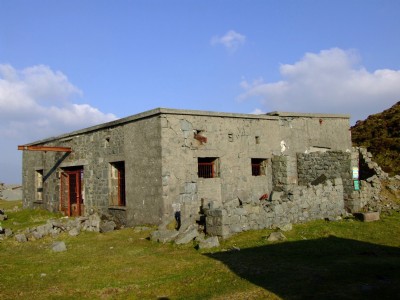 Penmaenmawr Granite Quarry 16.04.08 -Upper Compressor House