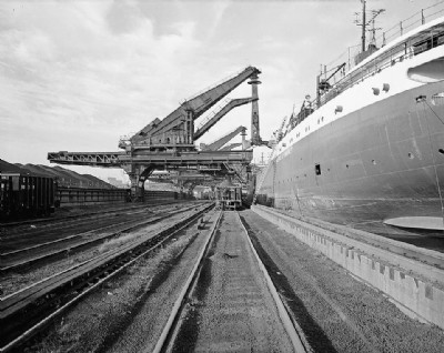 Ore dock