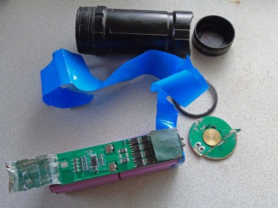 Imalent DX80 battery stripped