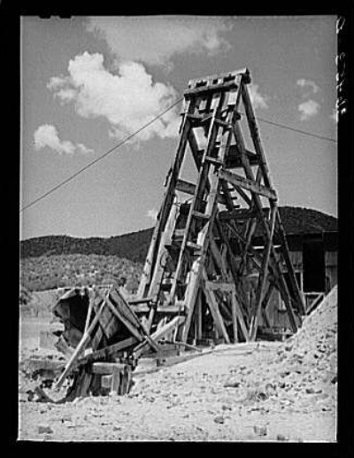 Headframe 1940
