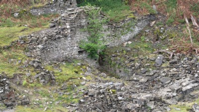 Crushing mill wheel pit