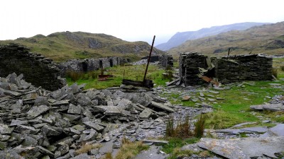 Surface remains - Rhosydd