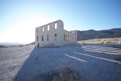 Photographs Of Rhyolite (Photo ref 44786)
