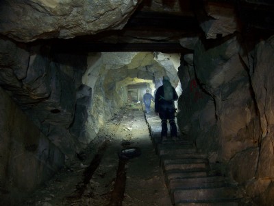 The entrance/egress