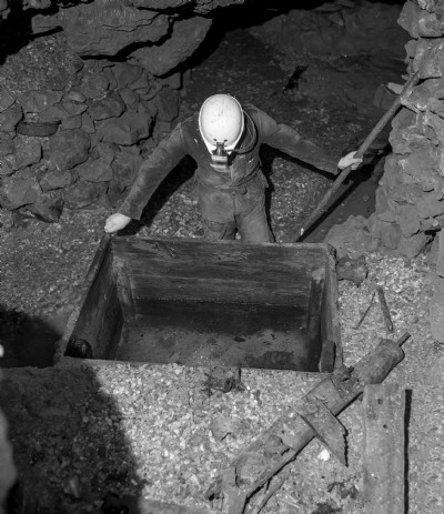 Historic Photographs Of Ringing Rake And Masson Sough