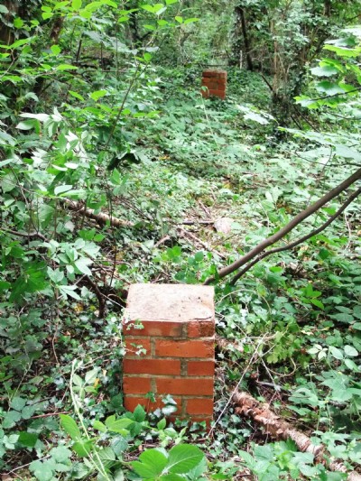 31.05.10 Shipley (Deepfield) Colliery, shaft marker with 2nd behind