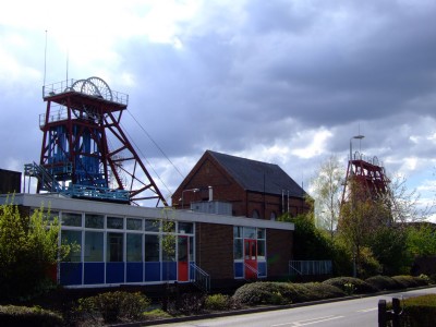 01.05.08 Snibston Headgear