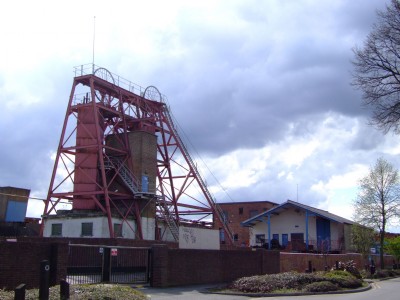 01.05.08 Snibston Headgear