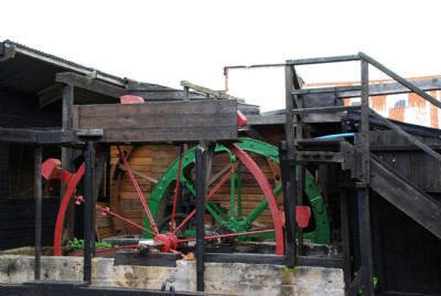 Water and dipper wheel