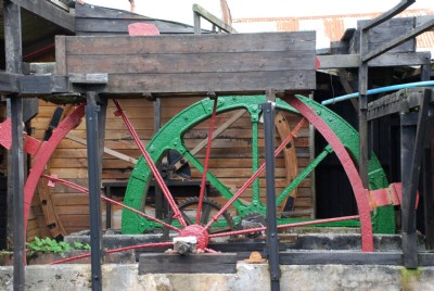Dipper Wheel and water wheel