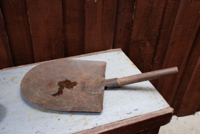 Vanning Shovel