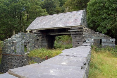7 Aug 2009 V3 Drumhouse - Front