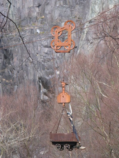 inclined cableway