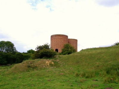 16.07.09 Wakerley Quarries, Partington calciners