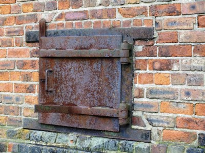 Wall Hey Pit (Furnace Pit Chimney) (Photo ref 68563)