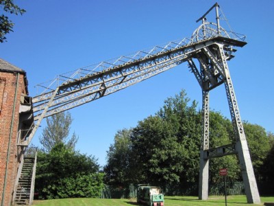 Head Frame