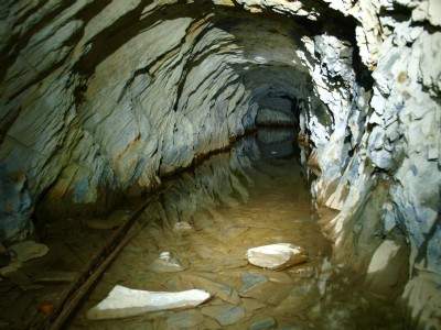 Flooded tunnel Wrysgan