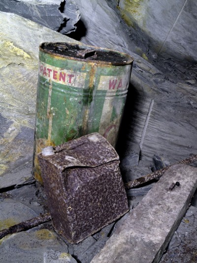 Castrol oil drum