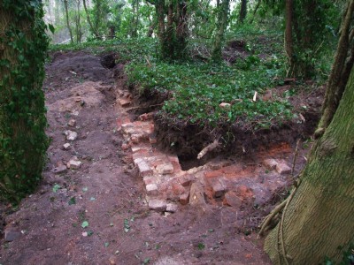 09.01.09 Yate No 2 - Excavations at Old Shaft that collapsed Easter 08 prior to capping